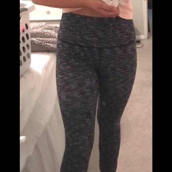 Lululemon leggings - Picture 1 of 6